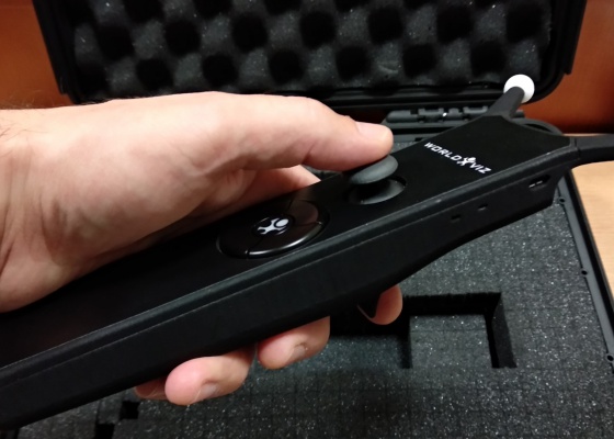 Additional hand movement sensors for virtual space